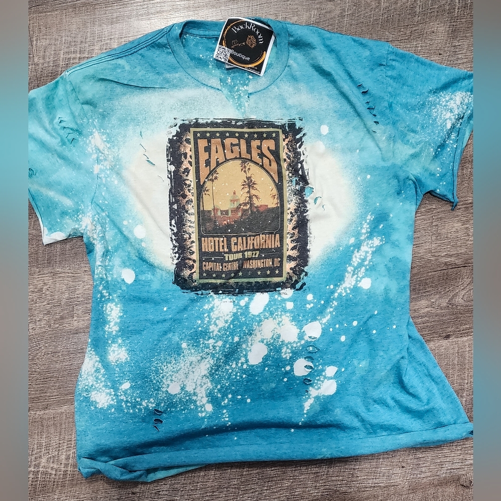 HOTEL CALIFORNIA NWT